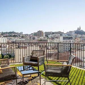 Marseille: Superbe Vue Sur Notre-dame De La Garde Marseille